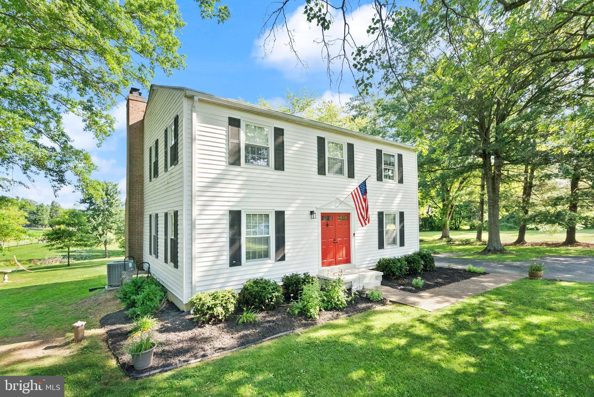 Catlett, VA 20119,3984 DUMFRIES RD