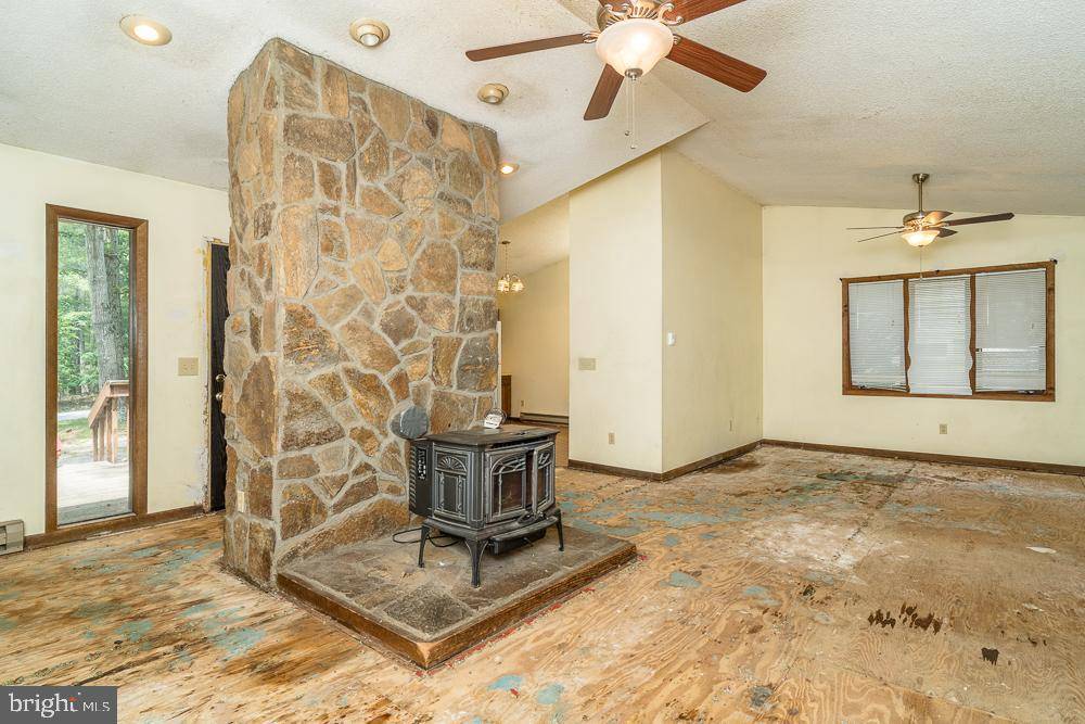 Mc Gaheysville, VA 22840,417 ALLEGHANY DR
