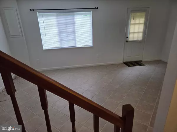 Falls Church, VA 22043,2023 BROOKS SQUARE PL
