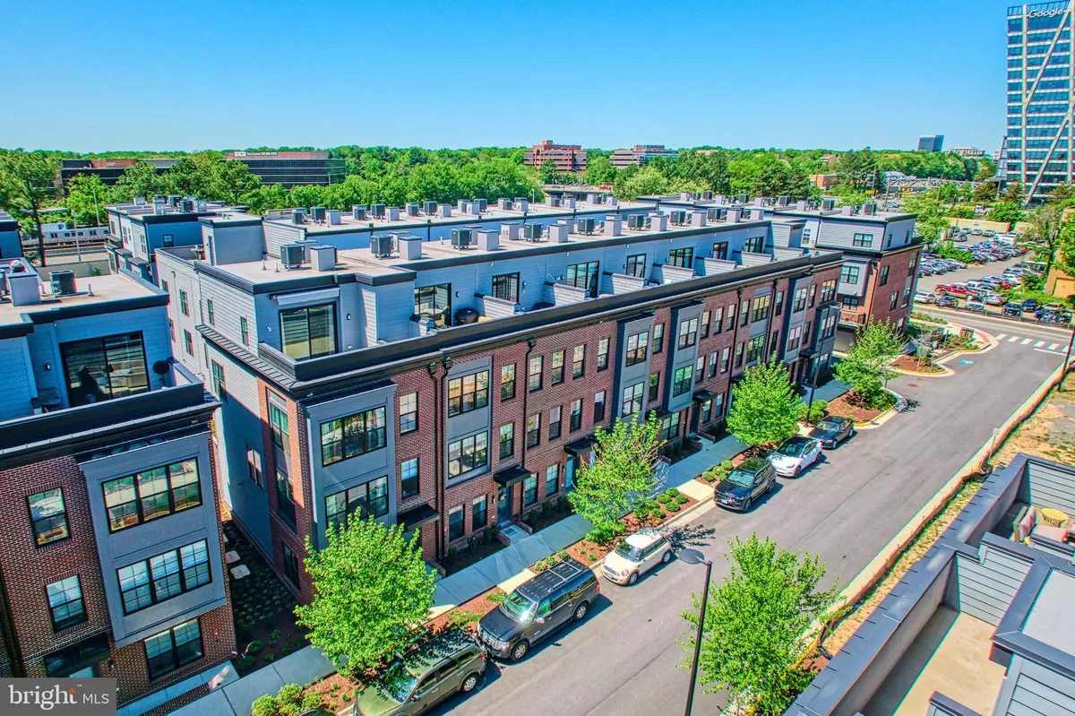 Reston, VA 20190,11237 BEAKER ST