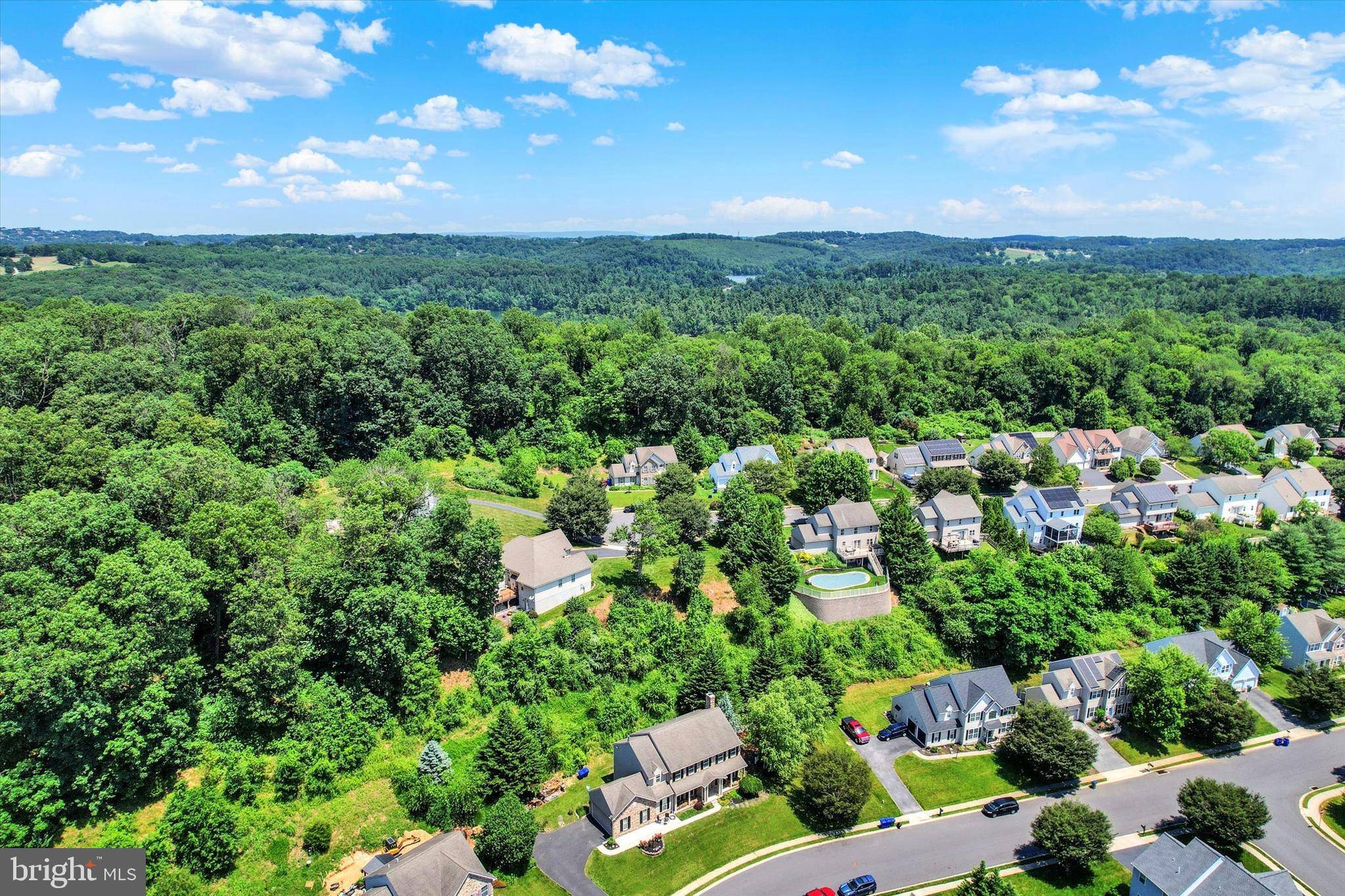 York, PA 17407,119 FARMINGTON DR