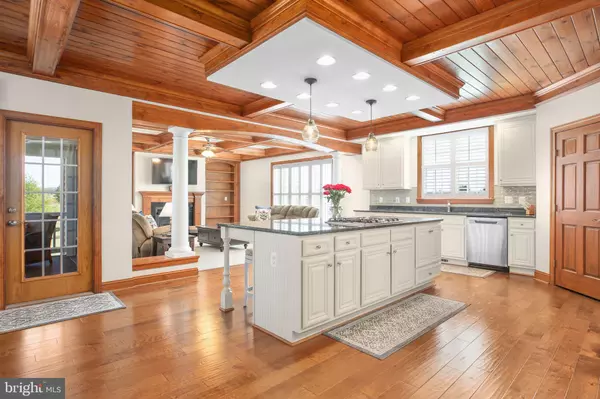 Spotsylvania, VA 22553,9910 AGNES LN