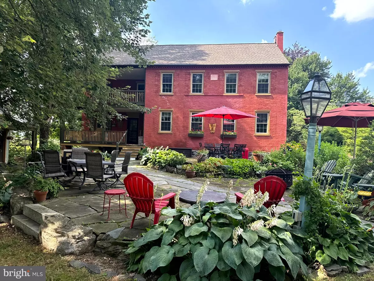 Lancaster, PA 17602,1890 MILLPORT RD