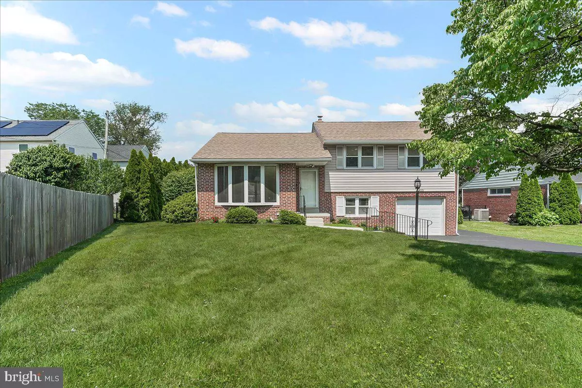 Springfield, PA 19064,823 COPPOCK LN