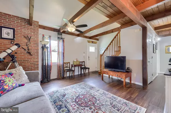 Columbia, PA 17512,2647 HEMLOCK DR