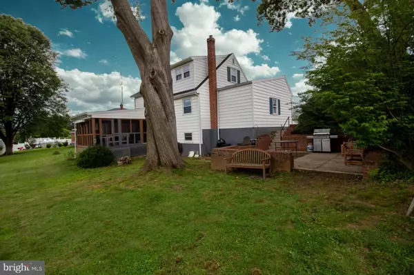 Reading, PA 19609,110 MONTIETH AVE