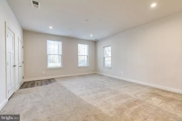 Laurel, MD 20723,10017-A RUFFIAN WAY #143