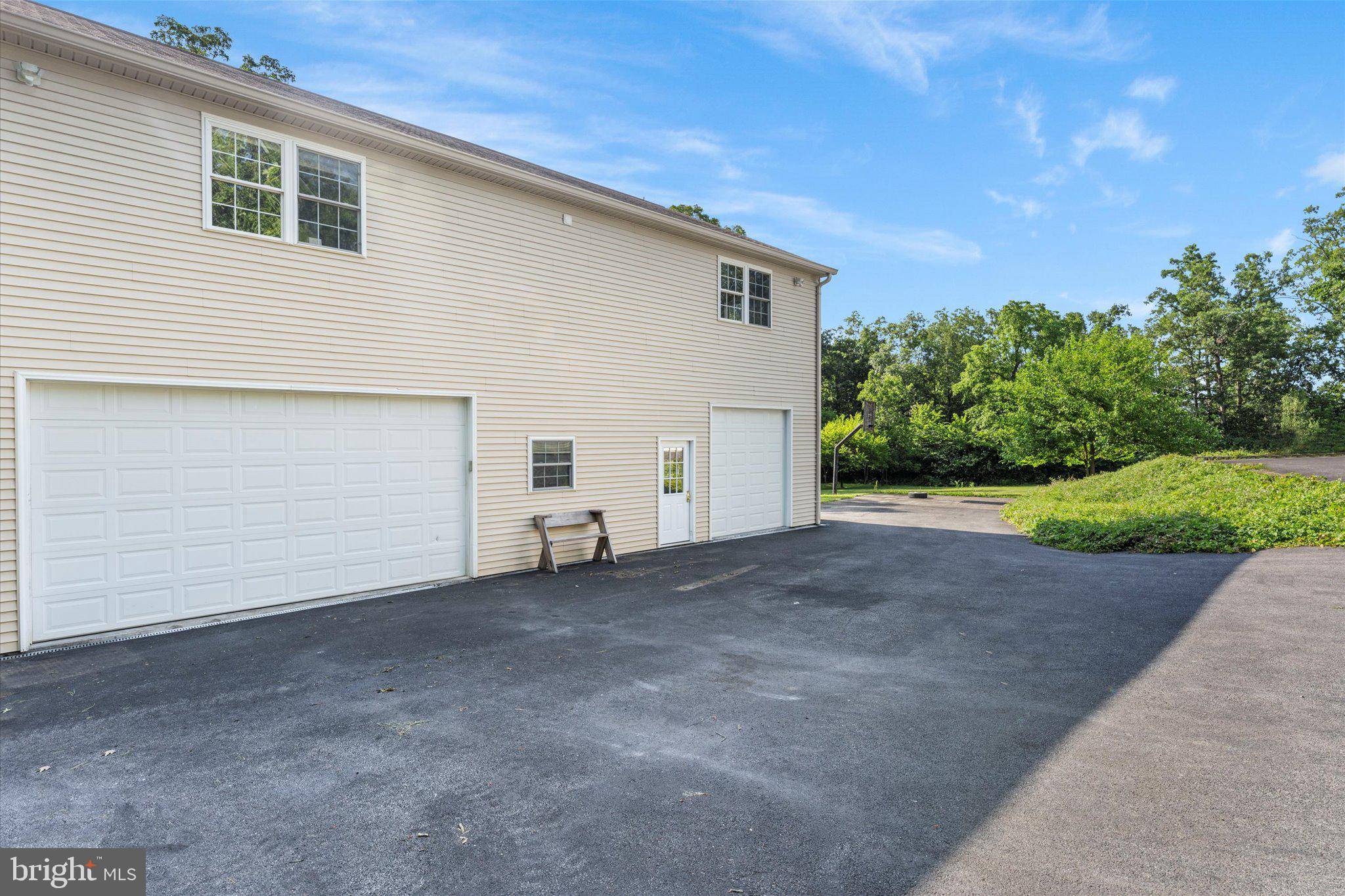 Berryville, VA 22611,921 FISHPAW RD
