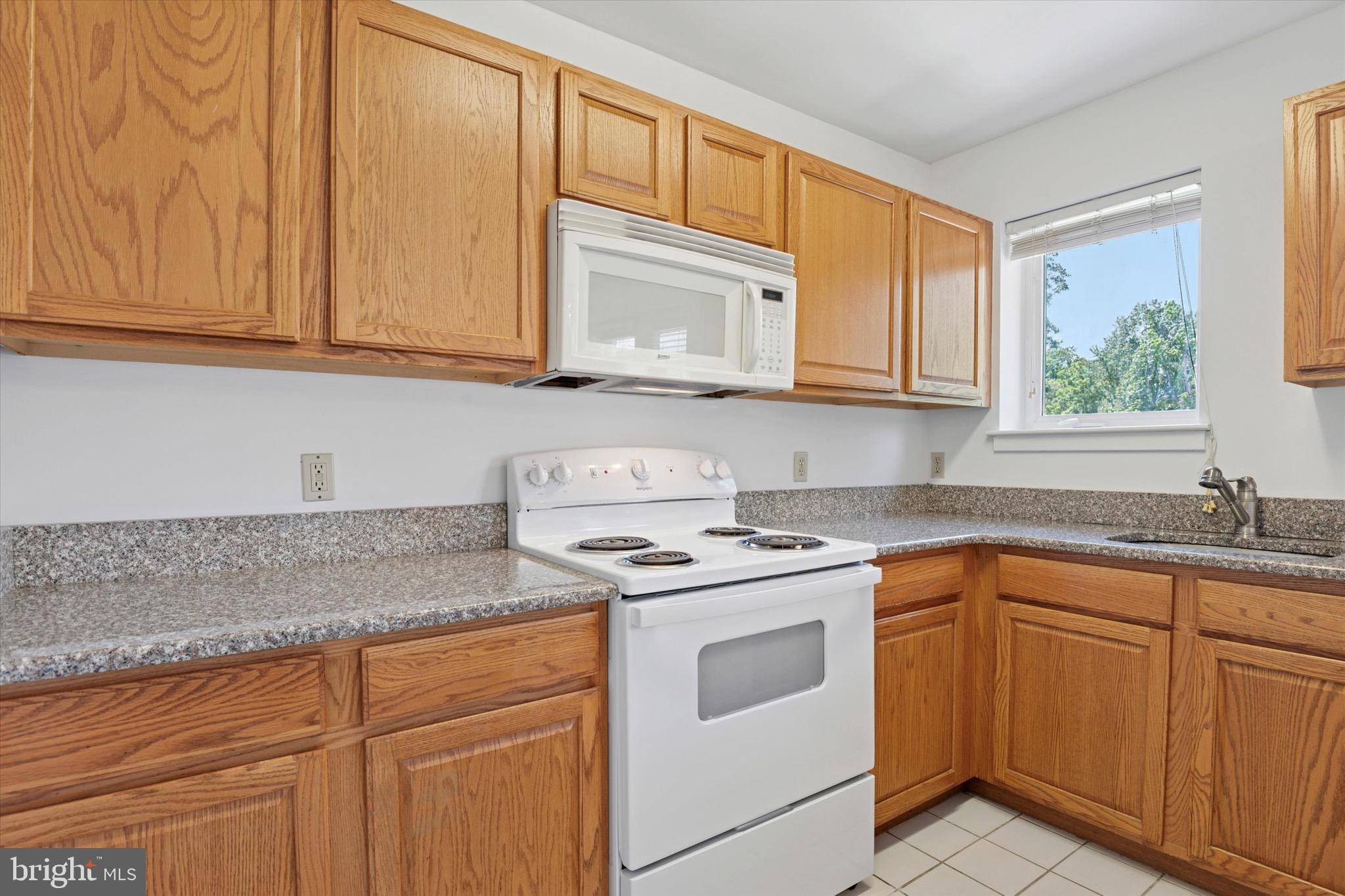 Wilmington, DE 19802,9006 WESTVIEW RD #9006