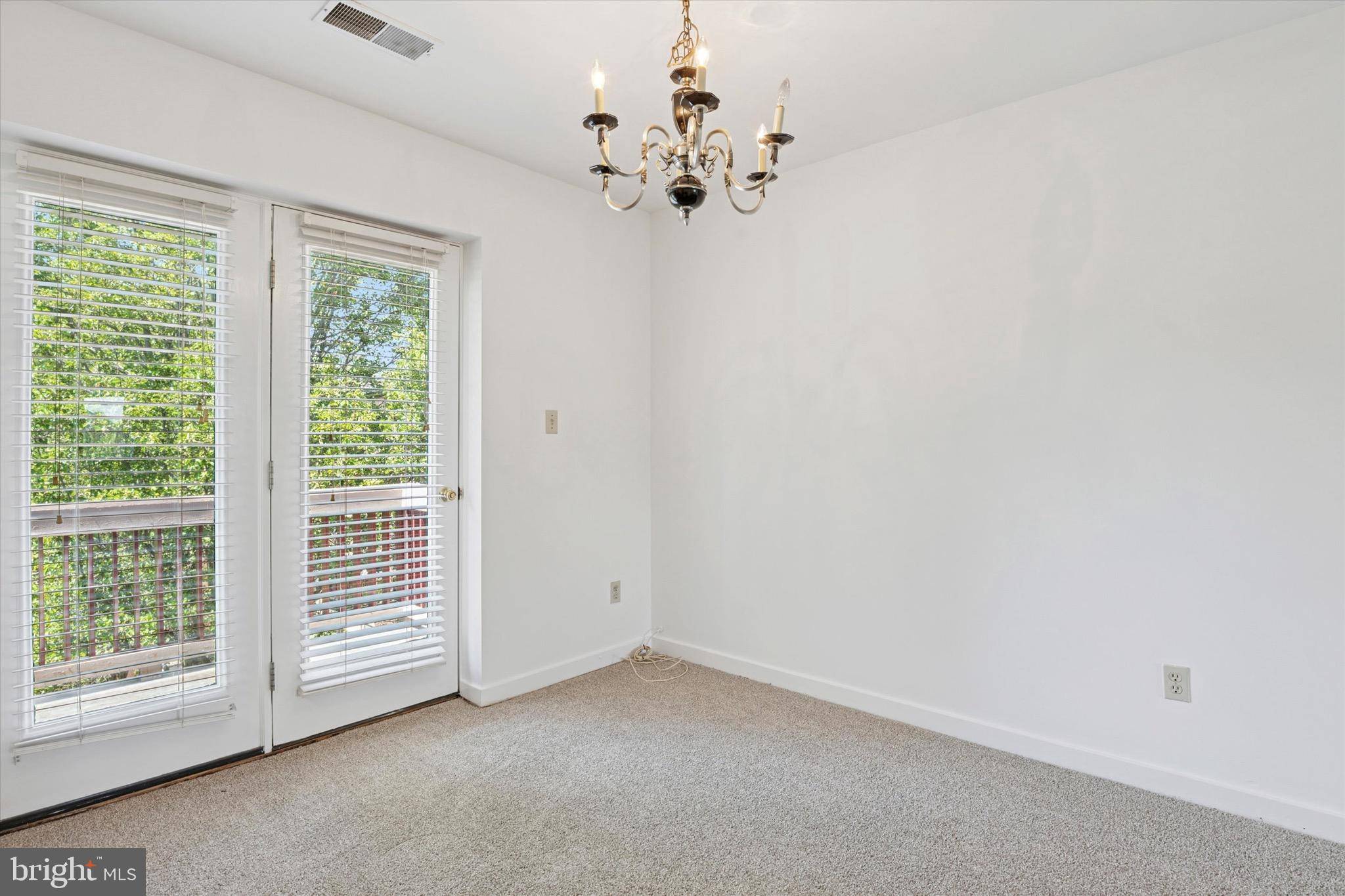 Wilmington, DE 19802,9006 WESTVIEW RD #9006