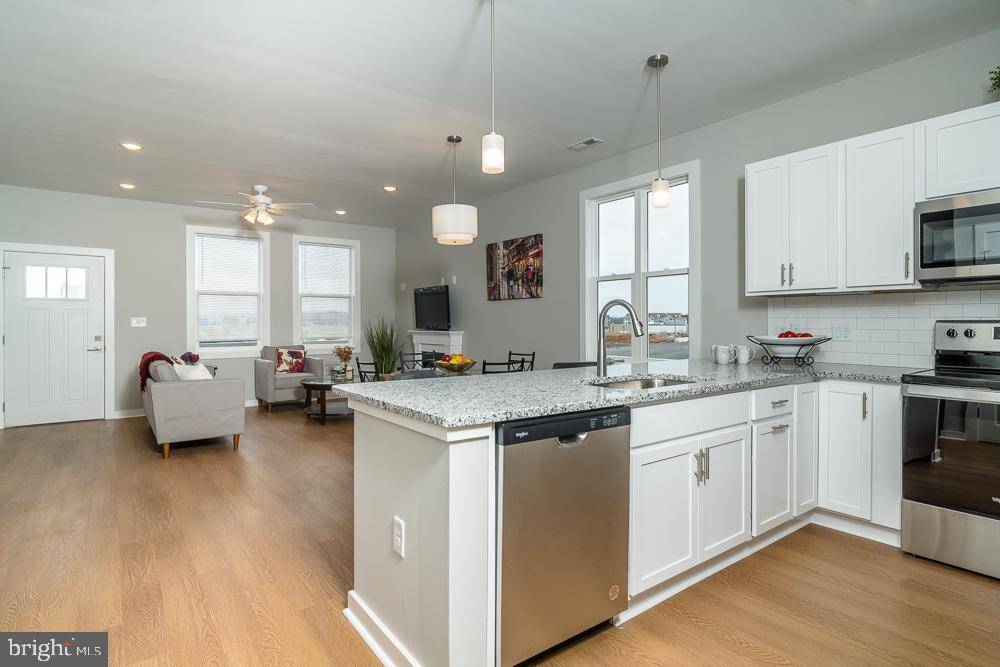 Harrisonburg, VA 22801,1528 CROWNPOINT DR