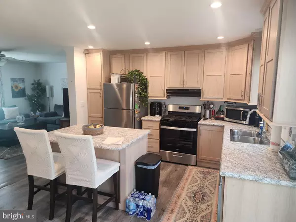 Limerick, PA 19468,165 W RIDGE PIKE #257