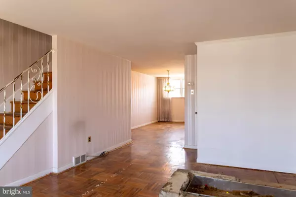 Philadelphia, PA 19145,1524 CURTIN ST