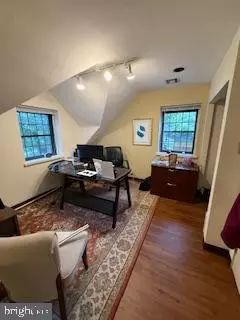 Bryn Mawr, PA 19010,28 GARRETT AVE #200