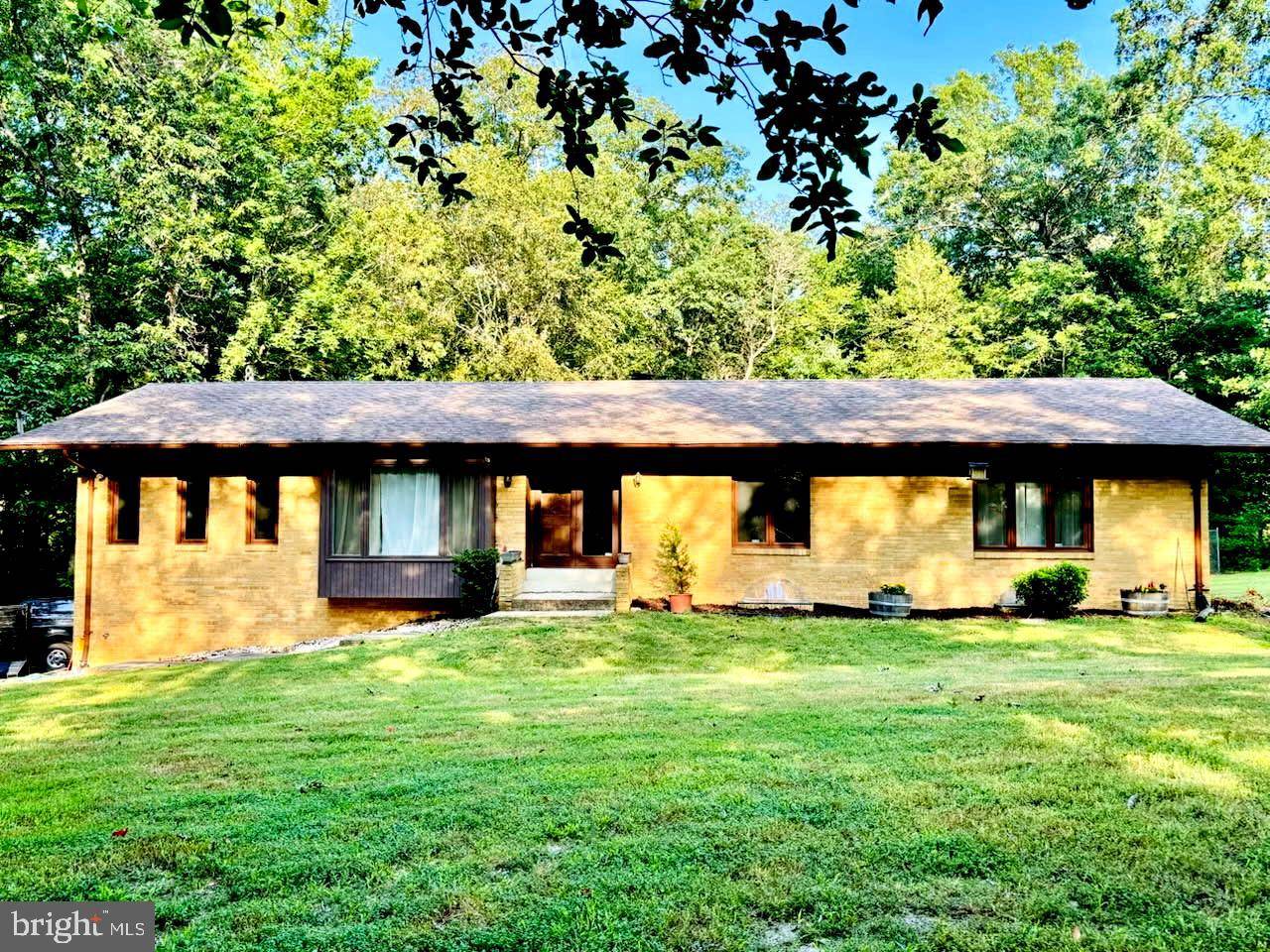 3842 FAWN LN, White Plains, MD 20695