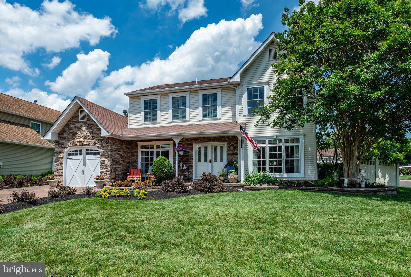 Bensalem, PA 19020,1421 CUSTOM HOUSE SQ