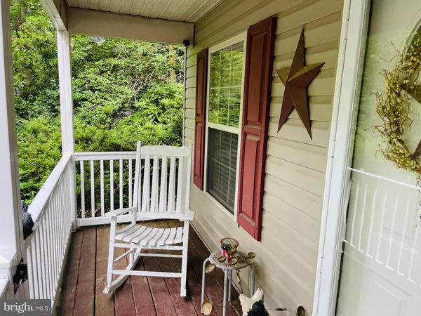 Ocean Pines, MD 21811,94 OCEAN PKWY