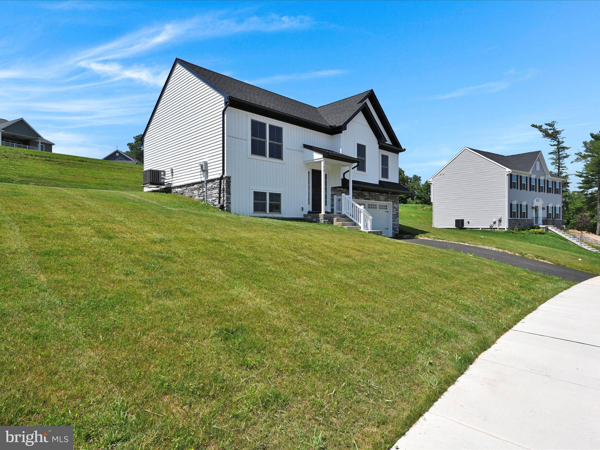 Spring Grove, PA 17362,564 MONOCACY TRL