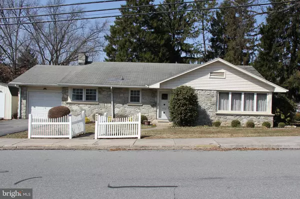 Ephrata, PA 17522,456 LINCOLN AVE