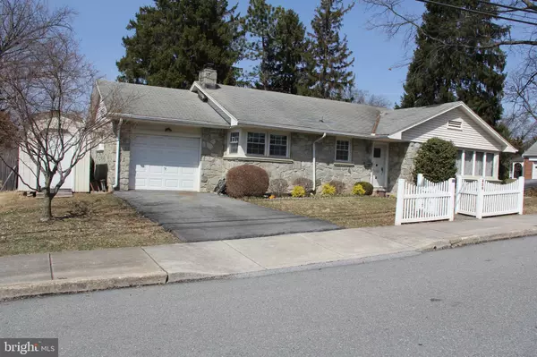 Ephrata, PA 17522,456 LINCOLN AVE