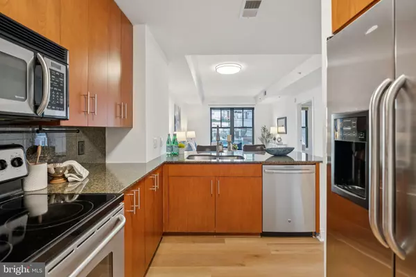 Washington, DC 20001,910 M ST NW #202