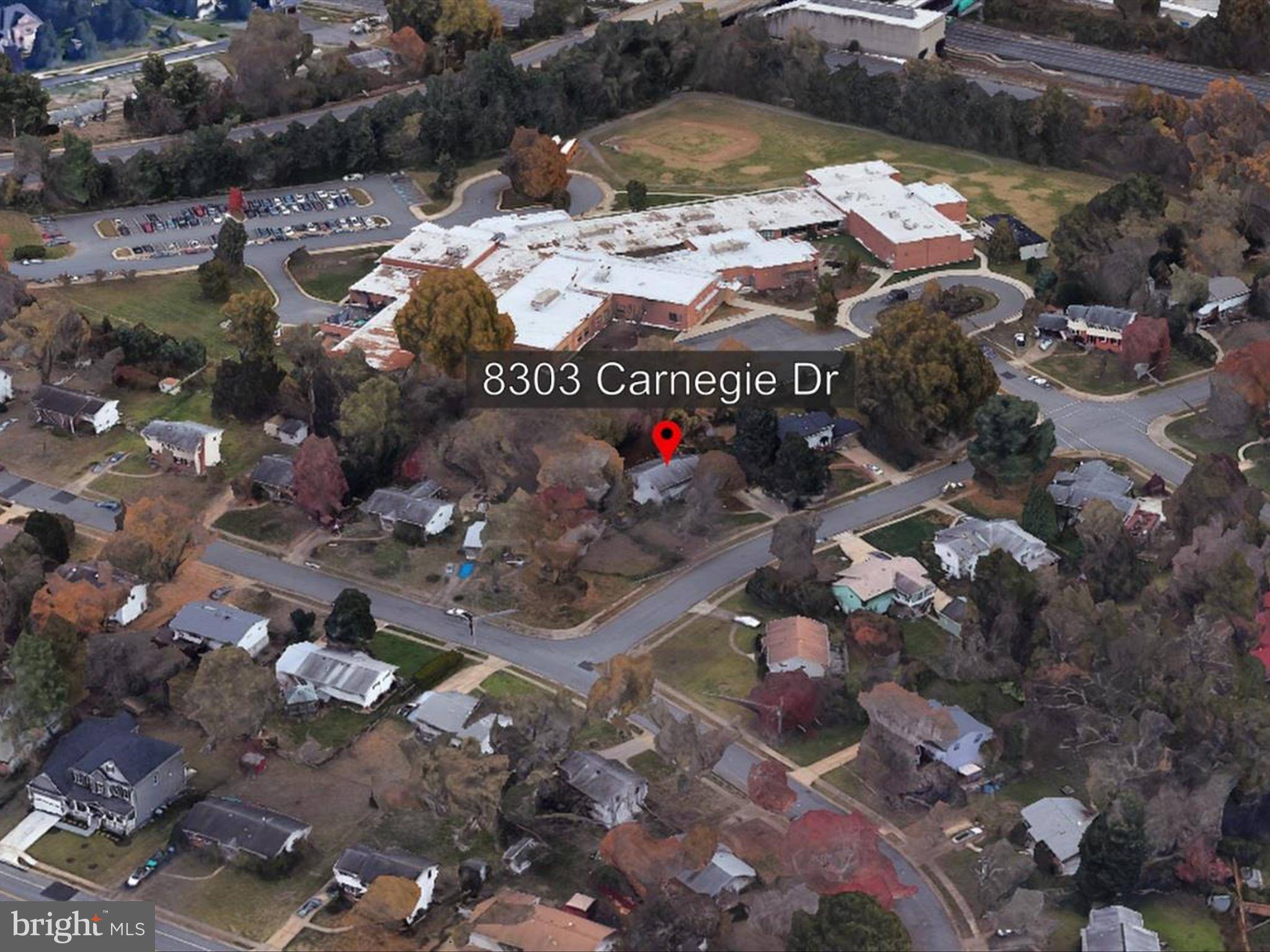 Vienna, VA 22180,8303 CARNEGIE DR