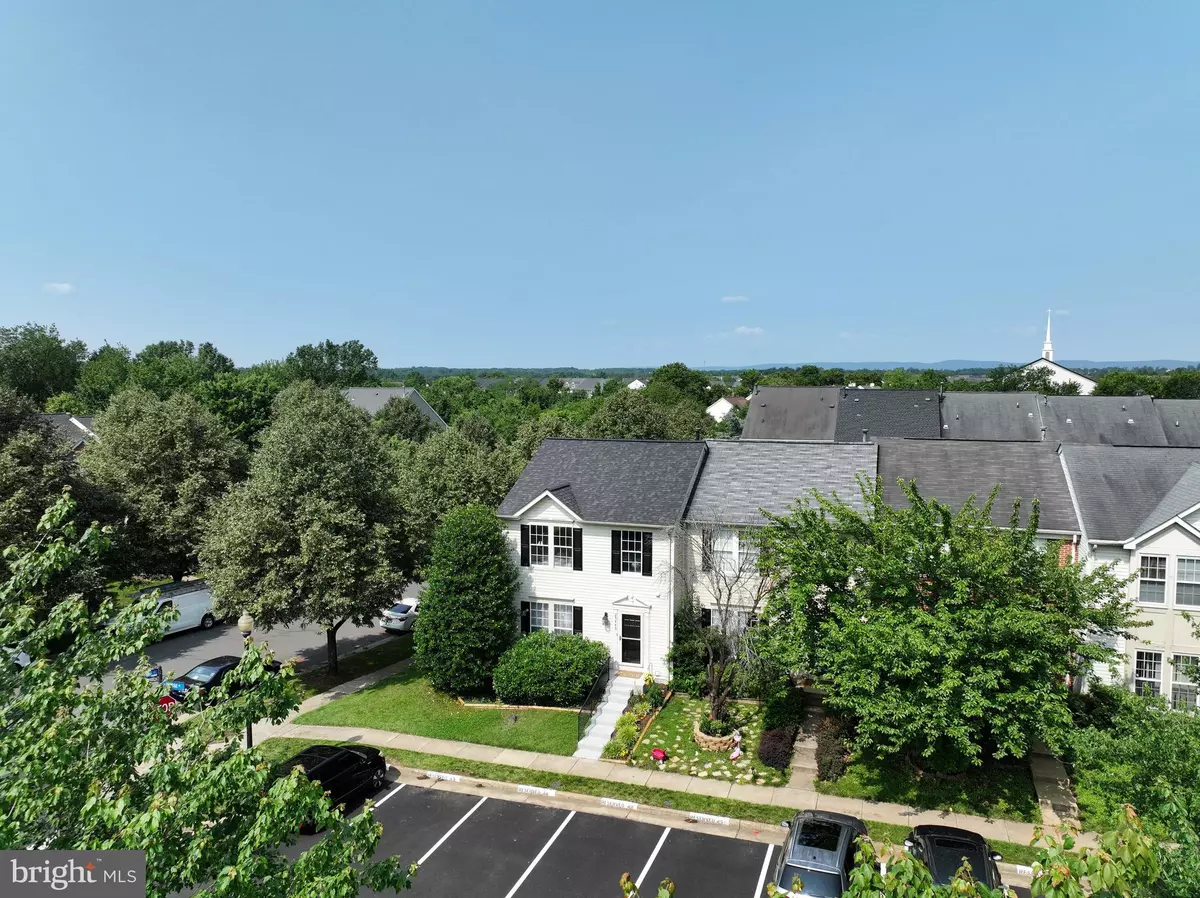 Chantilly, VA 20152,25449 MORSE DR