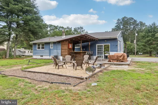 5641 CHESTNUT AVE, Vineland, NJ 08360