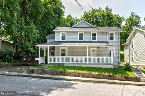 Bellefonte, PA 16823,328 E LOGAN ST