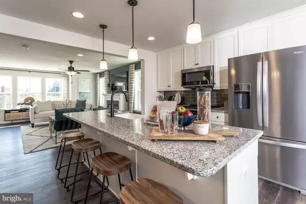 Martinsburg, WV 25403,514 FONTANA CIR