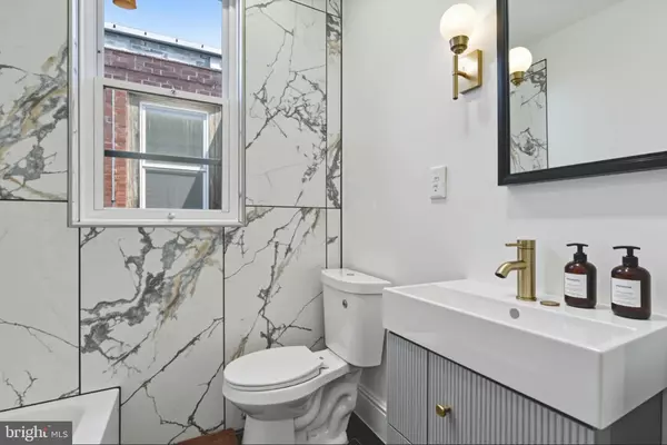 Philadelphia, PA 19140,3812 N SMEDLEY ST