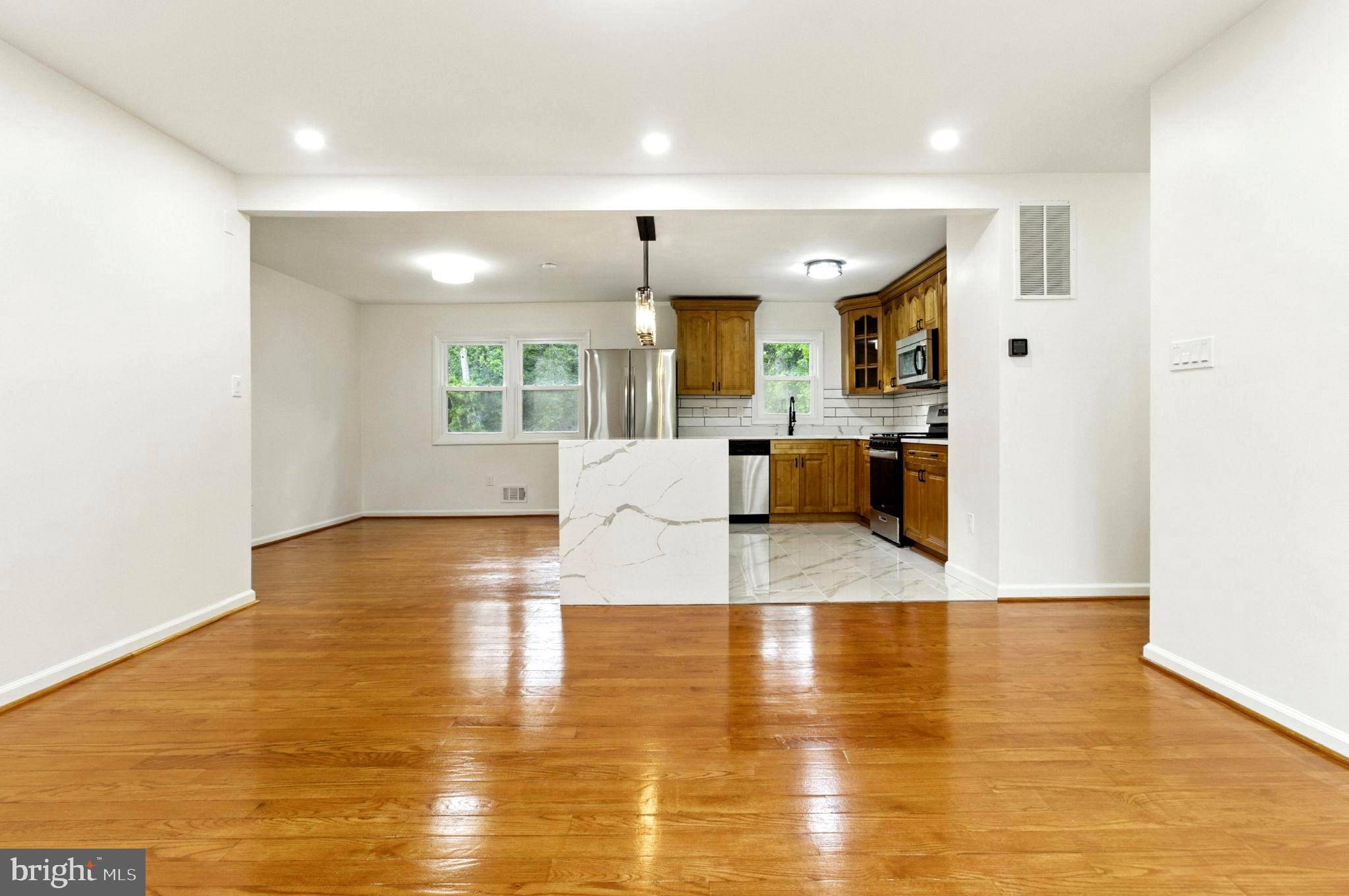 Clinton, MD 20735,5502 TRENT ST