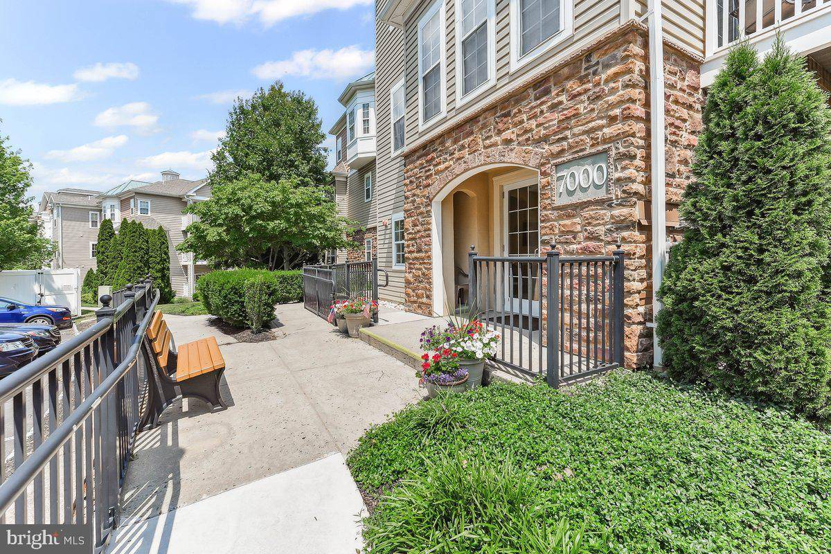 Boothwyn, PA 19061,7000 VILLAGE WAY #408