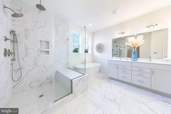 Millersville, MD 21108,927 HEATHERFIELD LN