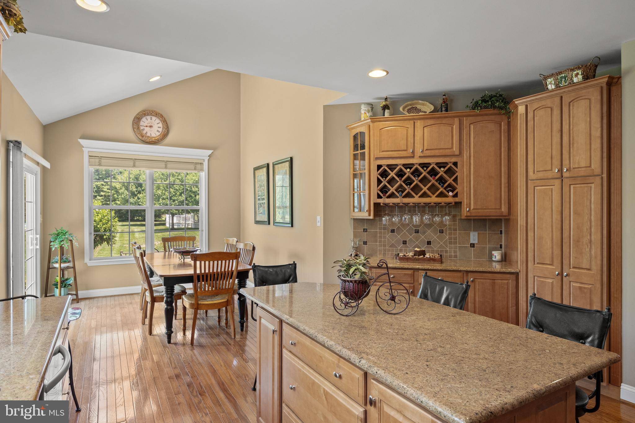 Mullica Hill, NJ 08062,208 HICKORY LN