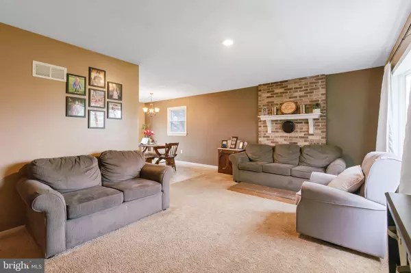 New Providence, PA 17560,11 SOLAR DR