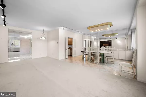 Baltimore, MD 21208,11 SLADE AVE #101A