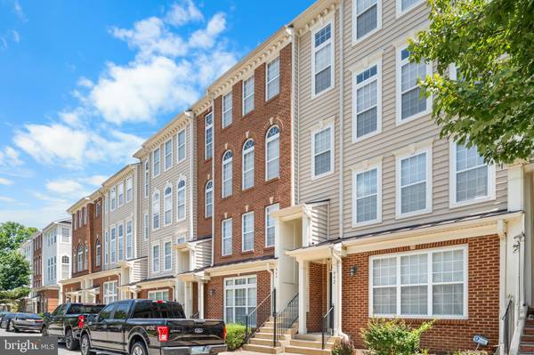 Upper Marlboro, MD 20774,938 PINE FOREST LN #1707