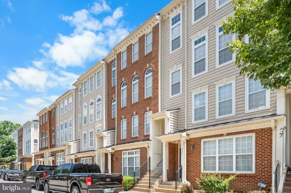 Upper Marlboro, MD 20774,938 PINE FOREST LN #1707