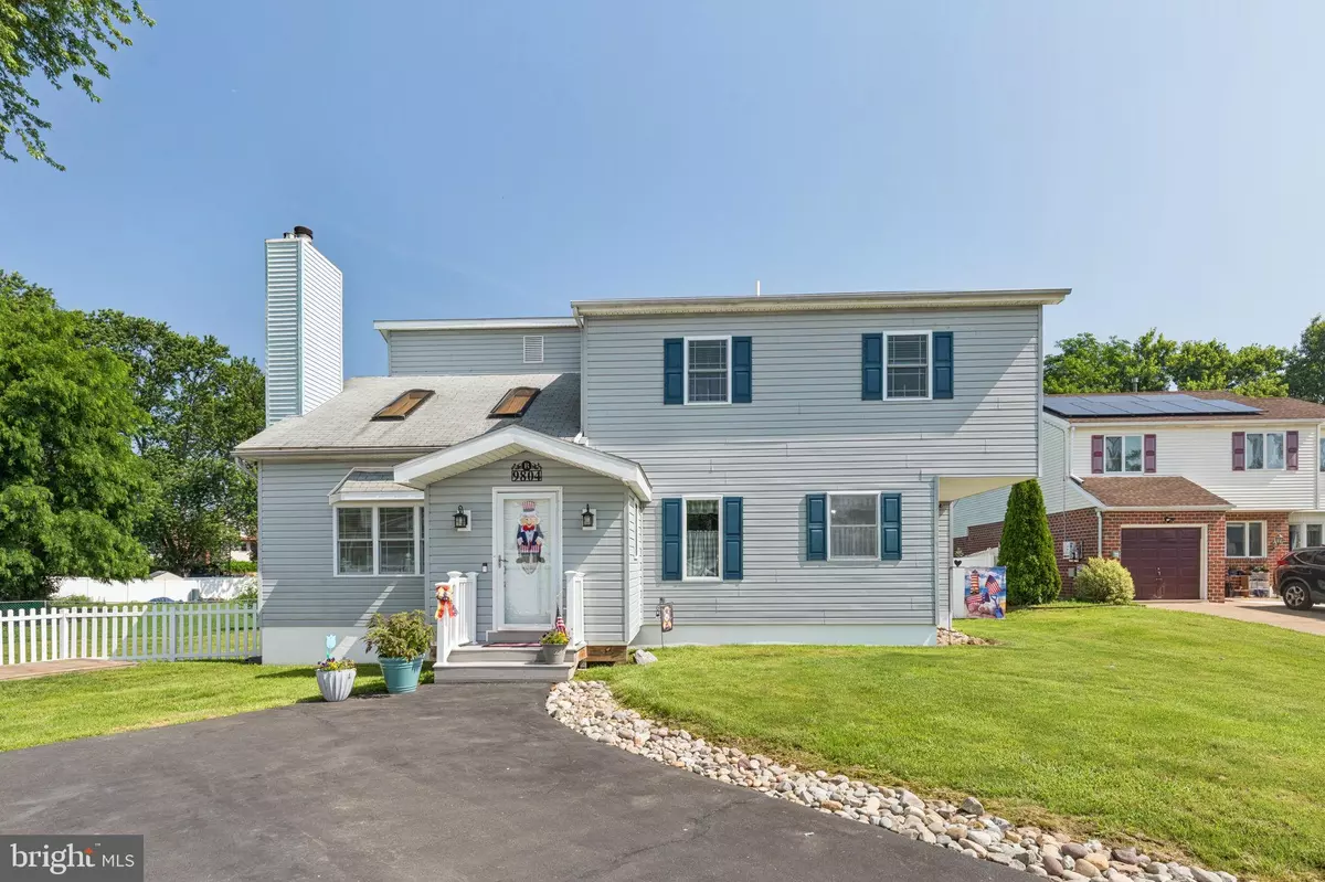 Philadelphia, PA 19114,9804 AVALON PL