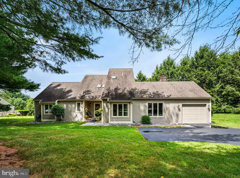 1107 MEWS LN, West Chester, PA 19382