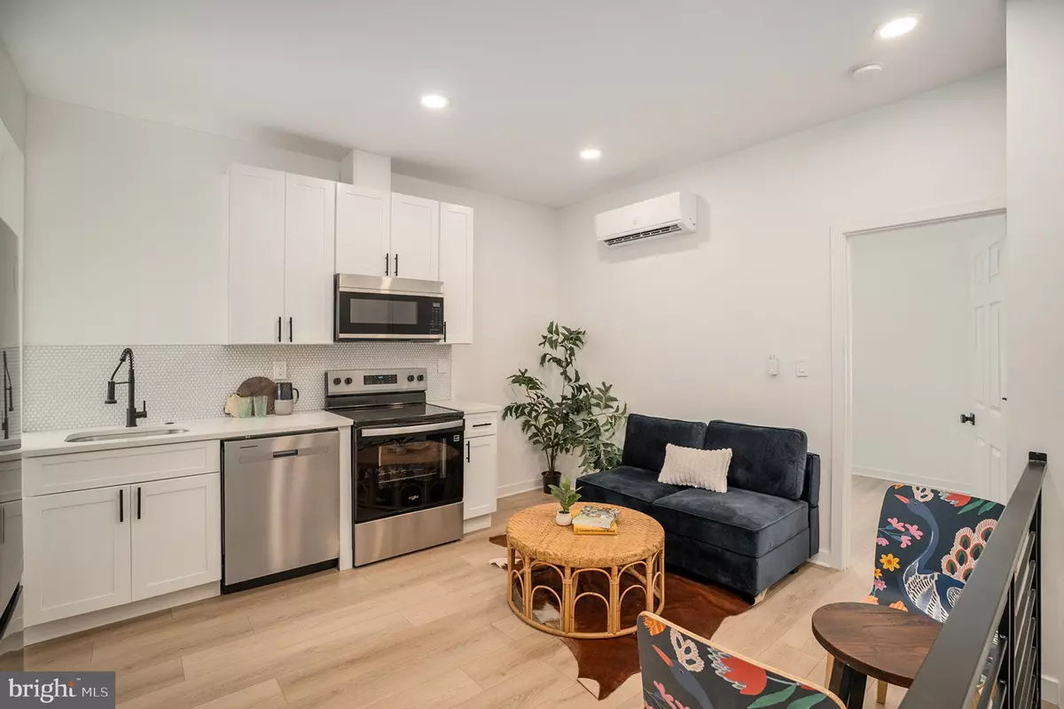 Philadelphia, PA 19144,4429 GREENE ST