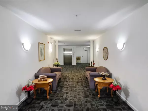 Sykesville, MD 21784,6502 RIDENOUR WAY E #1D