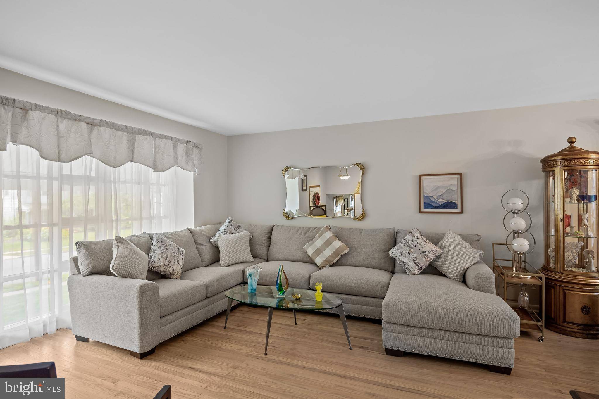 Turnersville, NJ 08012,912 ACADIA DR
