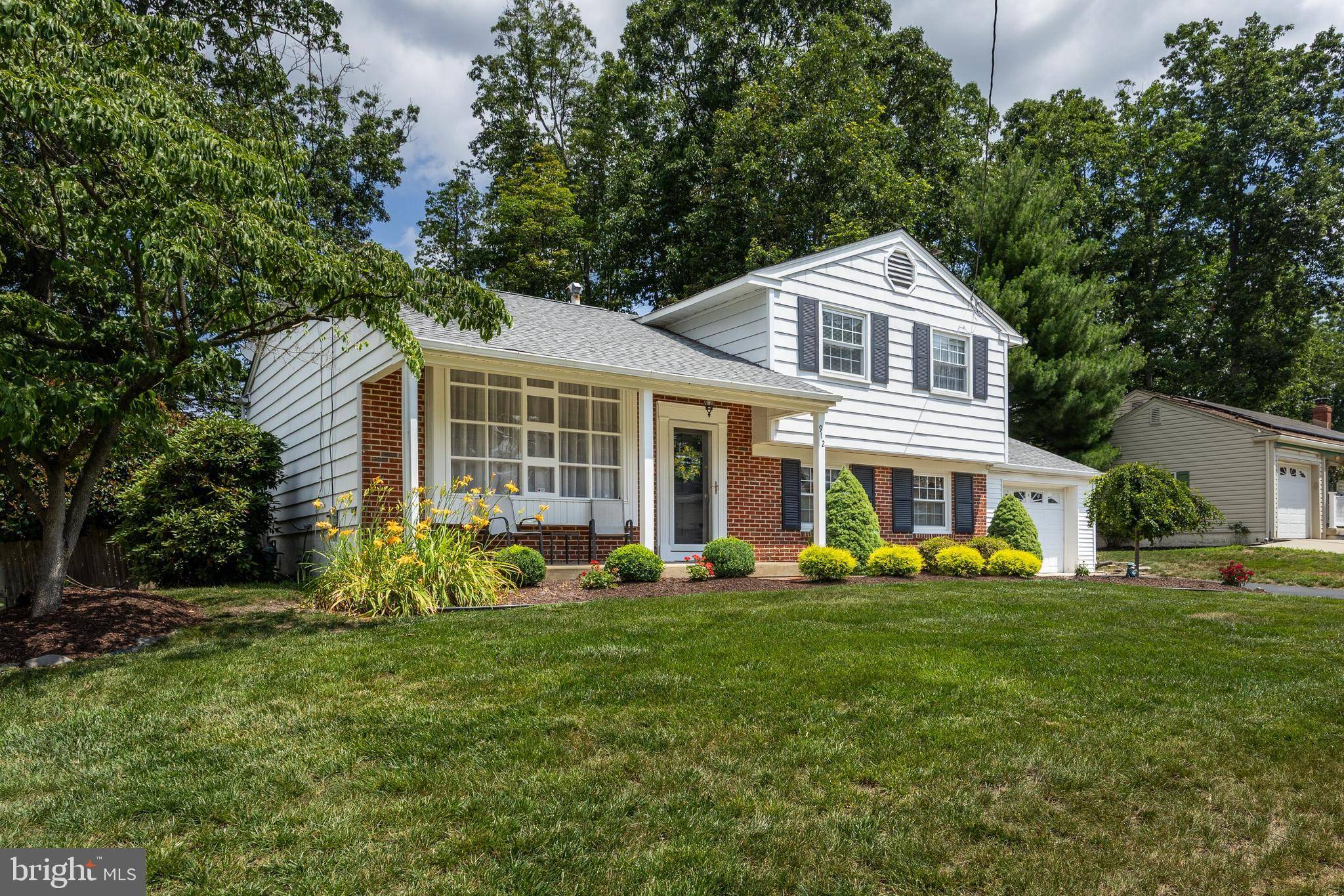 Turnersville, NJ 08012,912 ACADIA DR
