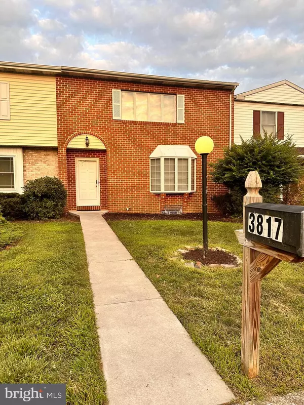 3817 DORA DR, Harrisburg, PA 17110
