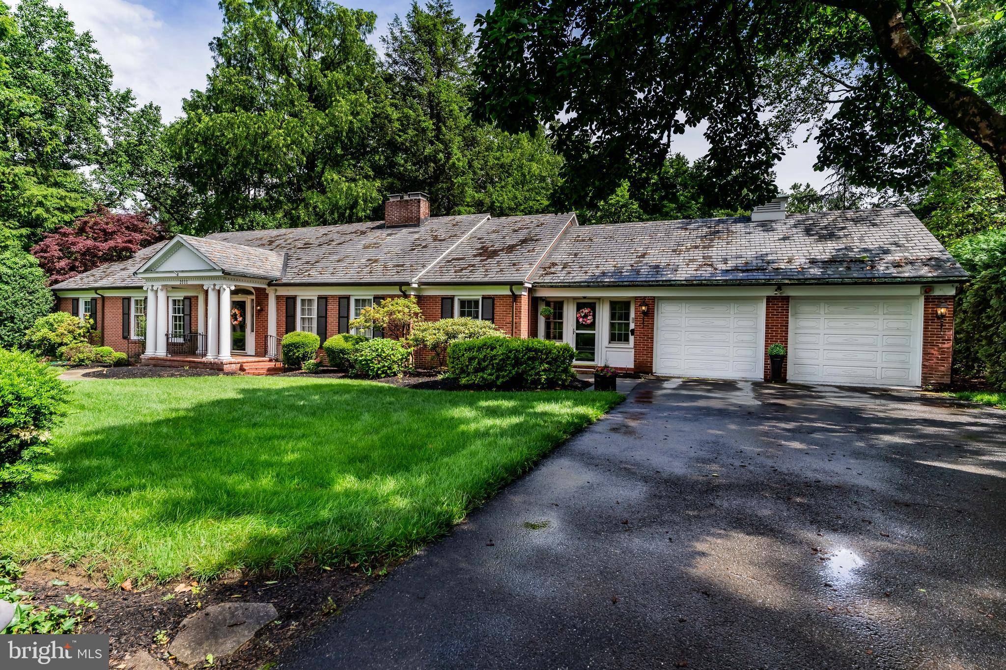 2111 BELLEVUE RD, Harrisburg, PA 17104