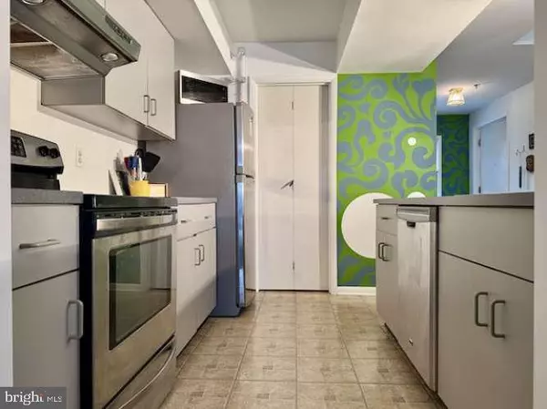 Wilmington, DE 19802,1976 SUPERFINE LN