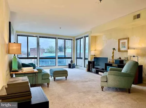 Wilmington, DE 19802,1976 SUPERFINE LN