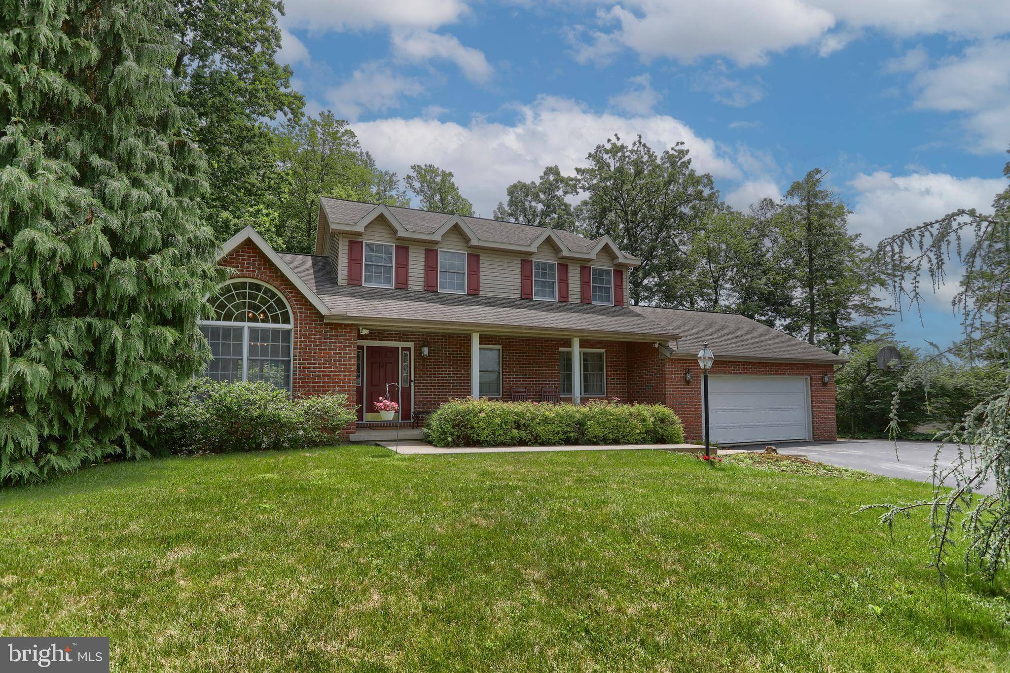 1382 JESSICA DR, Lebanon, PA 17046
